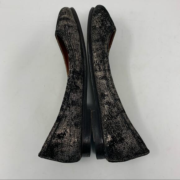 Frye Carson 6 Black Gold Crackle Ballet Flats NWOB - Picture 5 of 8